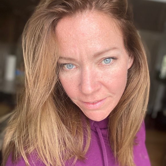 Meet your Posher, Sylvia - Picture 1 of 1